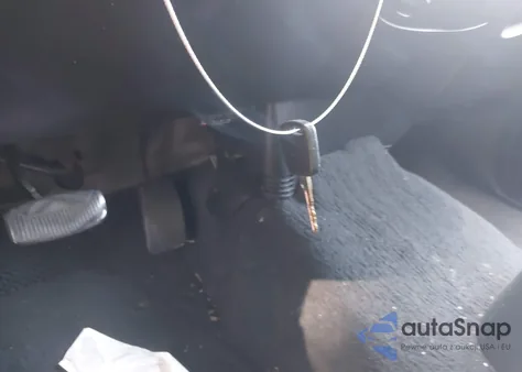 2001 Ford F-150 Harley-Davidson Edition/King Ranch Edition/Lariat/Xlt from USA, damaged, VIN 1FTRW07L21KB32561